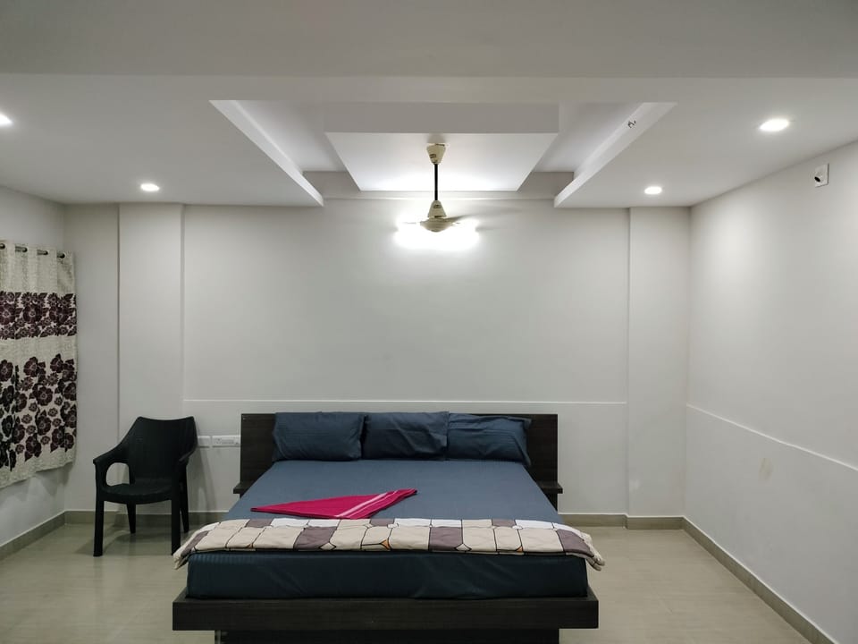 Standard Double Room | WiFi (free)