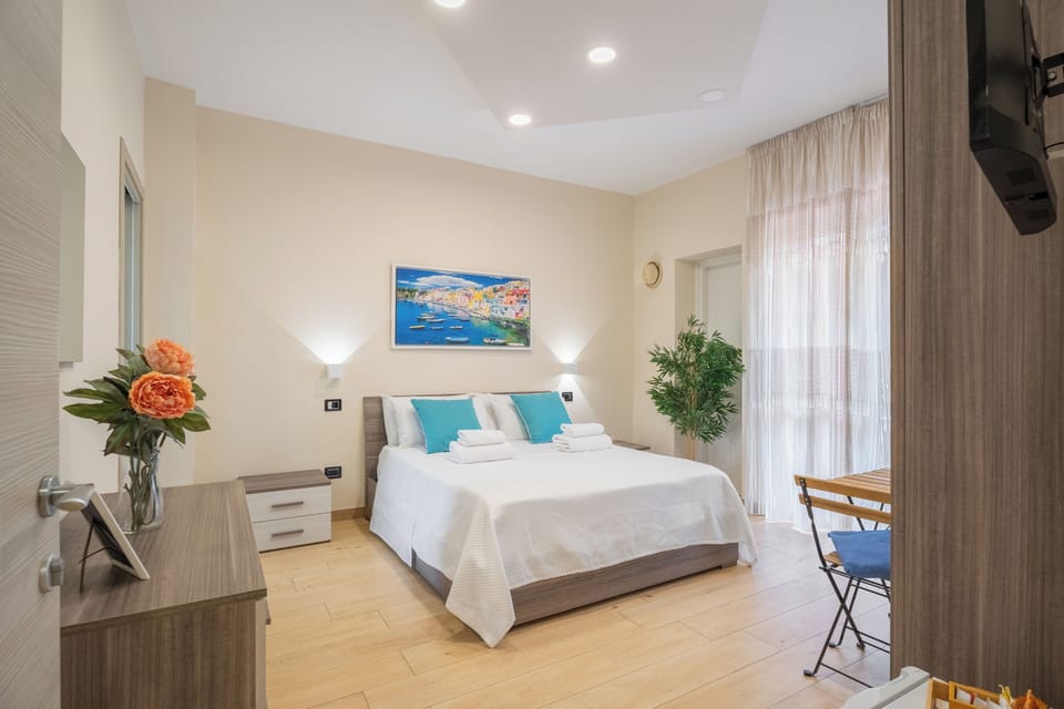 Basic Room, Balcony, Bay View (Ischia) | Blackout drapes, iron/ironing board, free WiFi