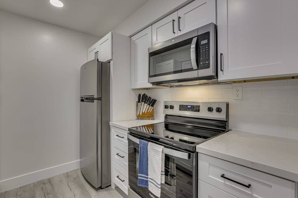Apartment (1 Bedroom) | Interior