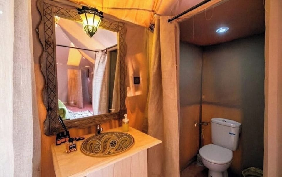 Luxury Room, Patio, Desert View | Bathroom | Combined shower/tub, bidet, towels, soap