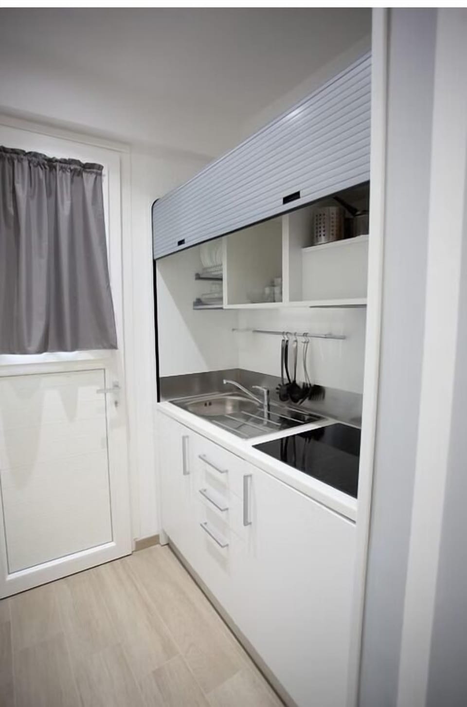 Family Room, Kitchenette | Minibar, in-room safe, blackout drapes, WiFi (free)
