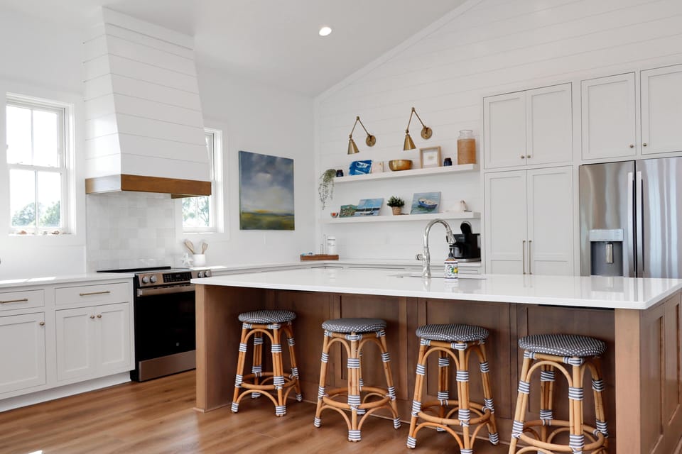House, Multiple Beds (West Wind) | Private kitchen