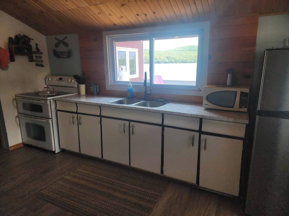 Cabin, 2 Bedrooms, Smoking, Balcony | Interior