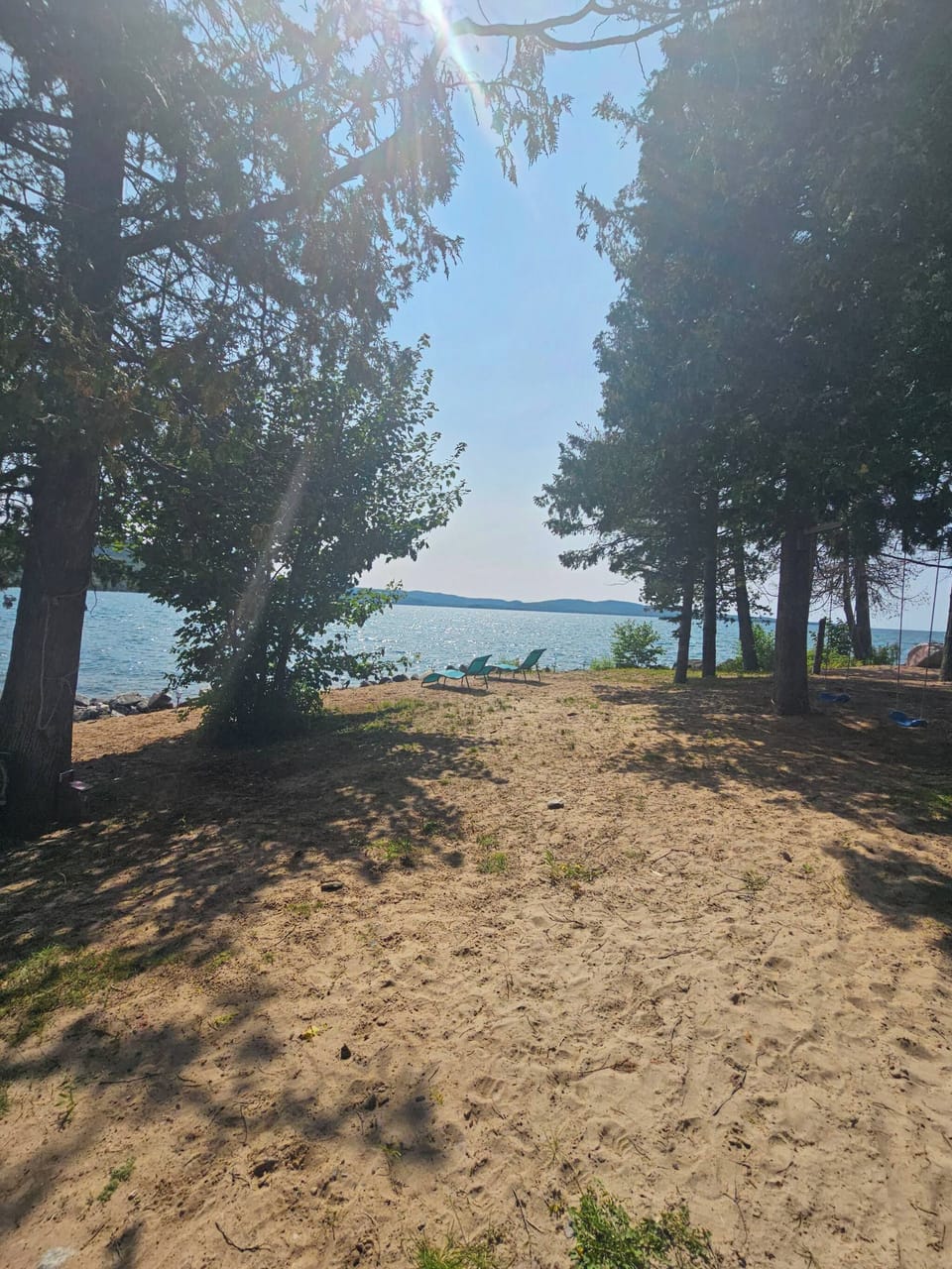 Lake Superior Waterffront Main Unit of Duplex Sleeps 8 ppl Apartment in Ontario