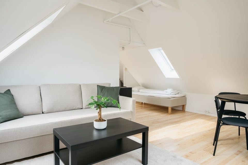 Studio Suite | Living area