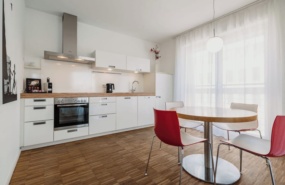 Comfort Apartment, Balcony | Private kitchen