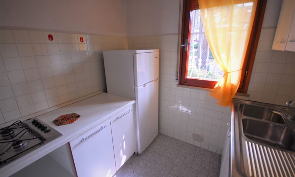 Villa, 2 Bedrooms, Patio, Garden View | Interior