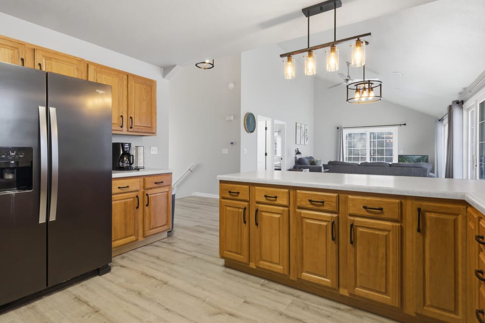 House, Multiple Beds, Patio (Runabout Retreat) | Private kitchen