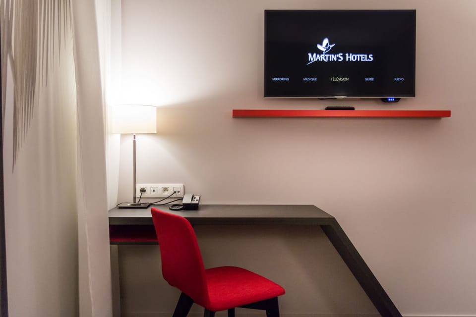 Room (Promo) | Minibar, in-room safe, desk, soundproofing