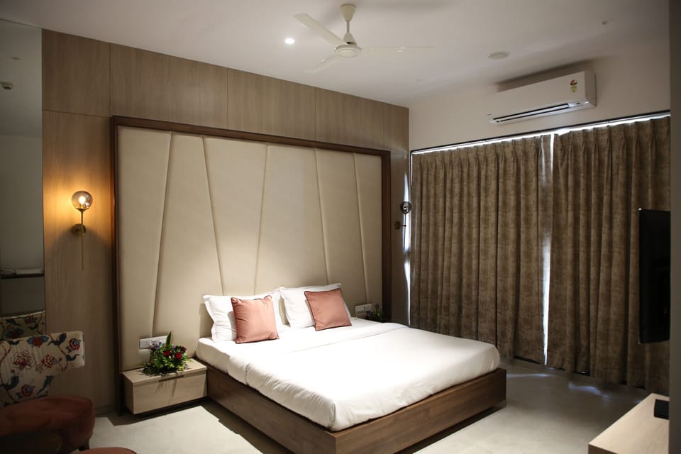 Deluxe Room | Free WiFi