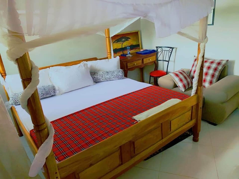 Standard Double Room, Garden View | Free WiFi, bed sheets