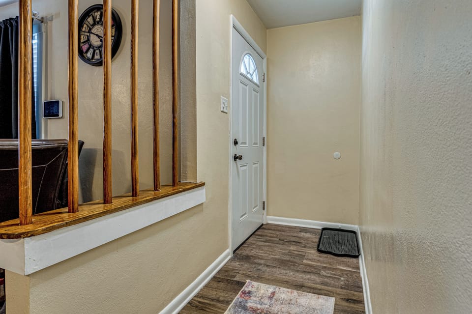 House (1 Bedroom) | Interior
