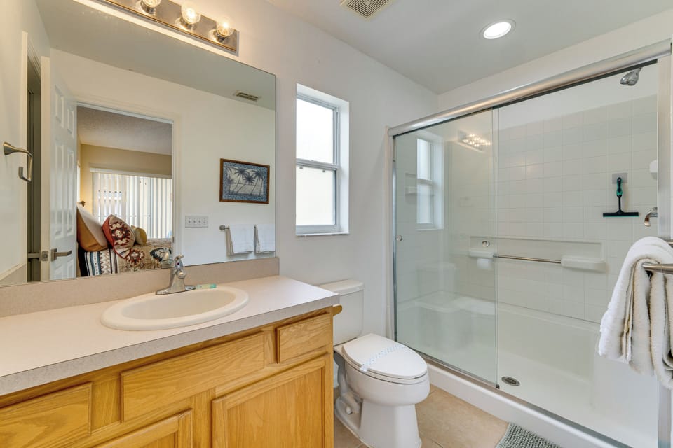 Haines City Home w/ Private Pool, Near Disney Cottage in Haines City