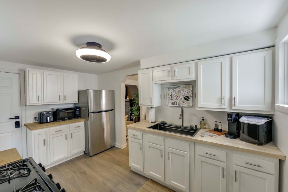 House (3 Bedrooms) | Interior