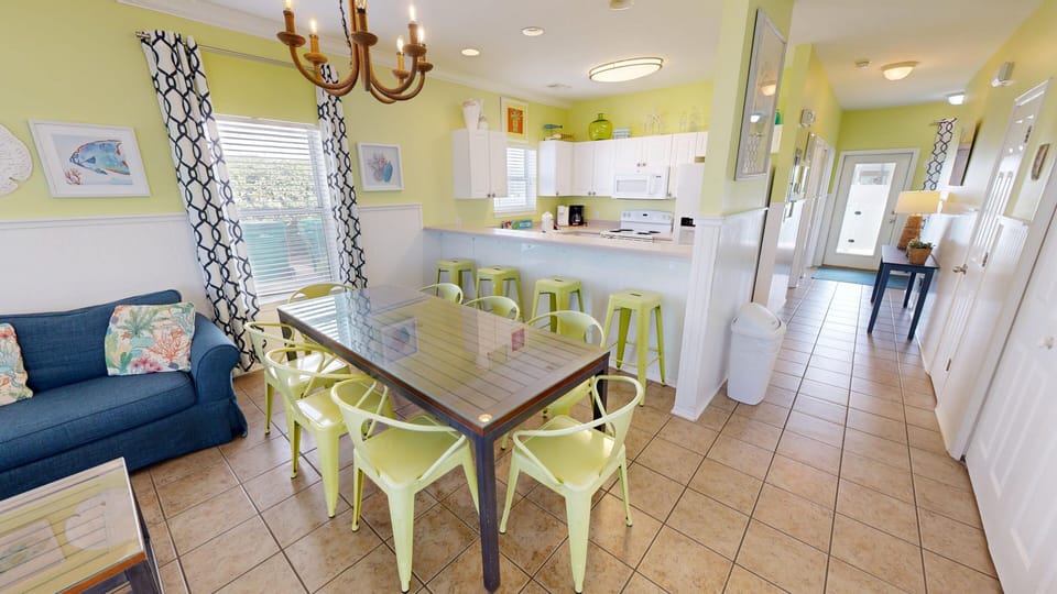 House, 4 Bedrooms | Interior