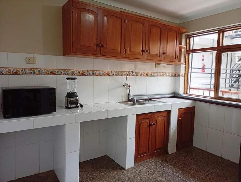 Apartment, 4 Bedrooms, Kitchen | Private kitchen