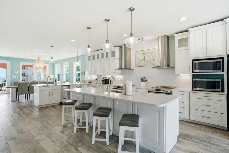 House, Multiple Beds (Graceful Palms) | Private kitchen | Oven, toaster