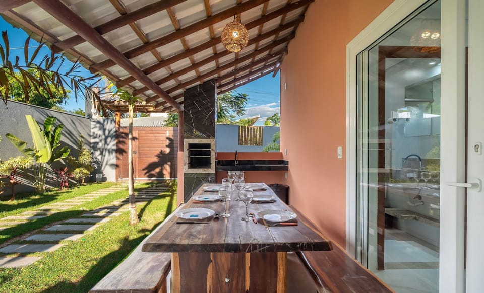 Basic Apartment | Outdoor dining