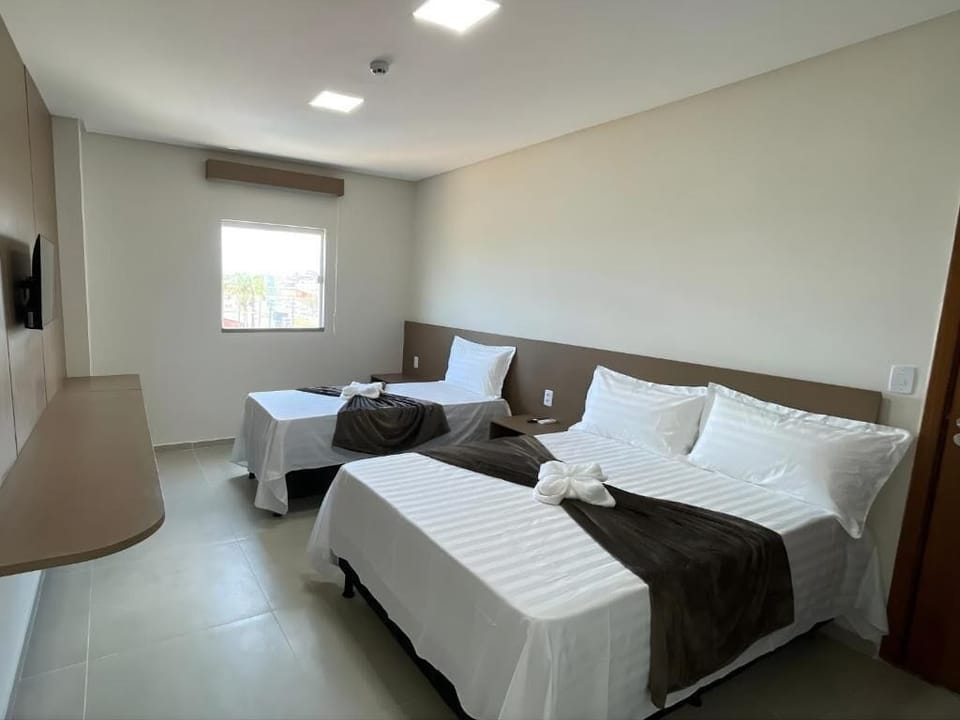 Laptop workspace, WiFi (free), bed sheets