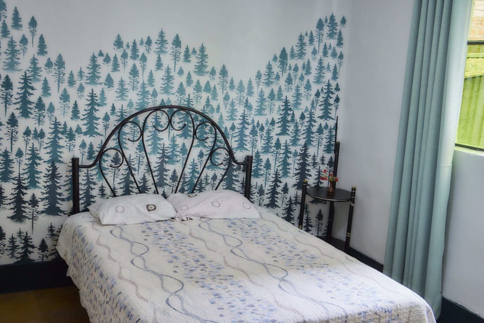 Classic Room, 1 Double Bed | Desk, laptop workspace, WiFi (free)