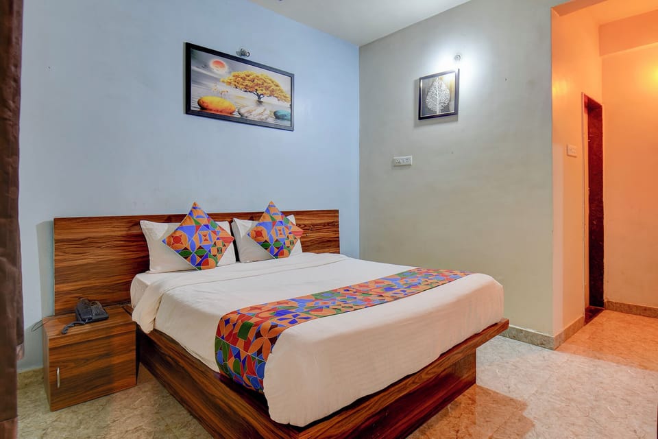 Deluxe Room | Egyptian cotton sheets, premium bedding, WiFi (free), bed sheets