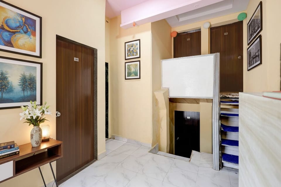 FabHotel AK Residency - AARAY COLONY FOREST Hotel in Mumbai