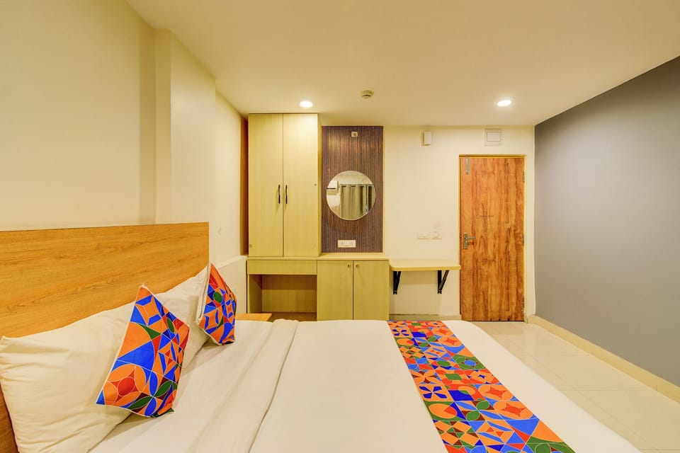 Deluxe Room | Egyptian cotton sheets, premium bedding, free WiFi, bed sheets