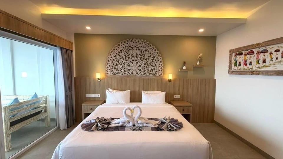 Executive Suite, Balcony, Sea View | In-room safe, desk, laptop workspace, free WiFi