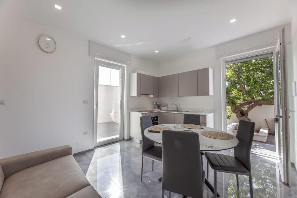 Apartment, Balcony | Interior