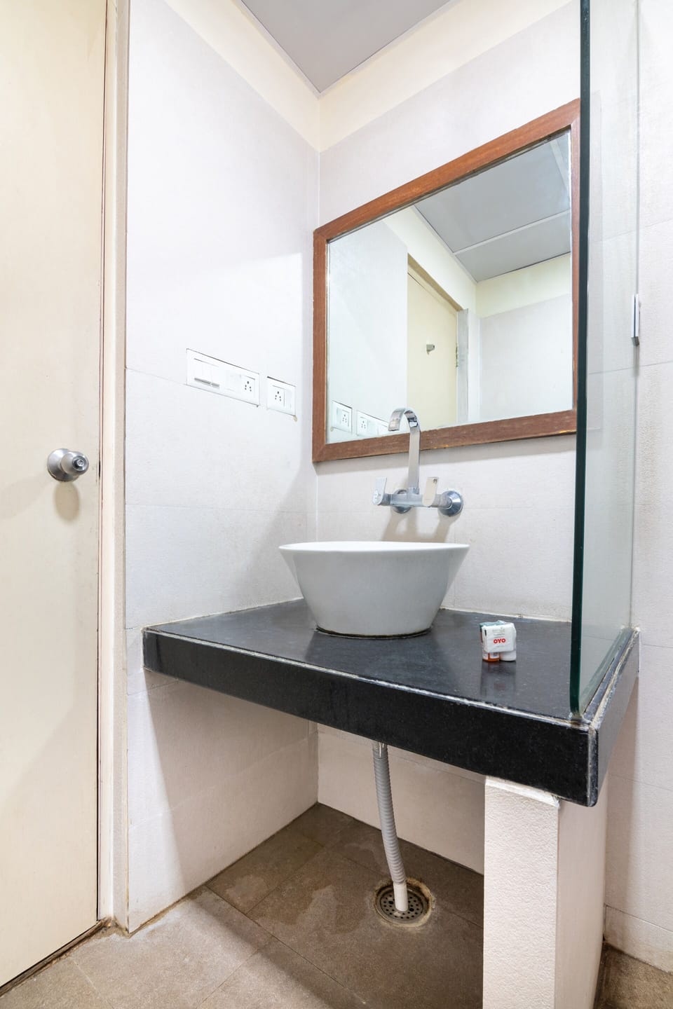 Free toiletries, towels