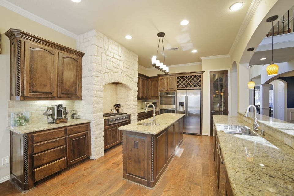 House, 4 Bedrooms | Private kitchen | Fridge, oven, coffee/tea maker, toaster