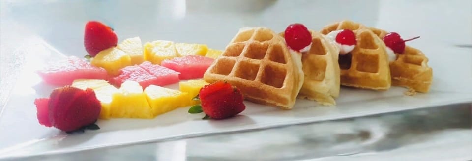 Free daily cooked-to-order breakfast