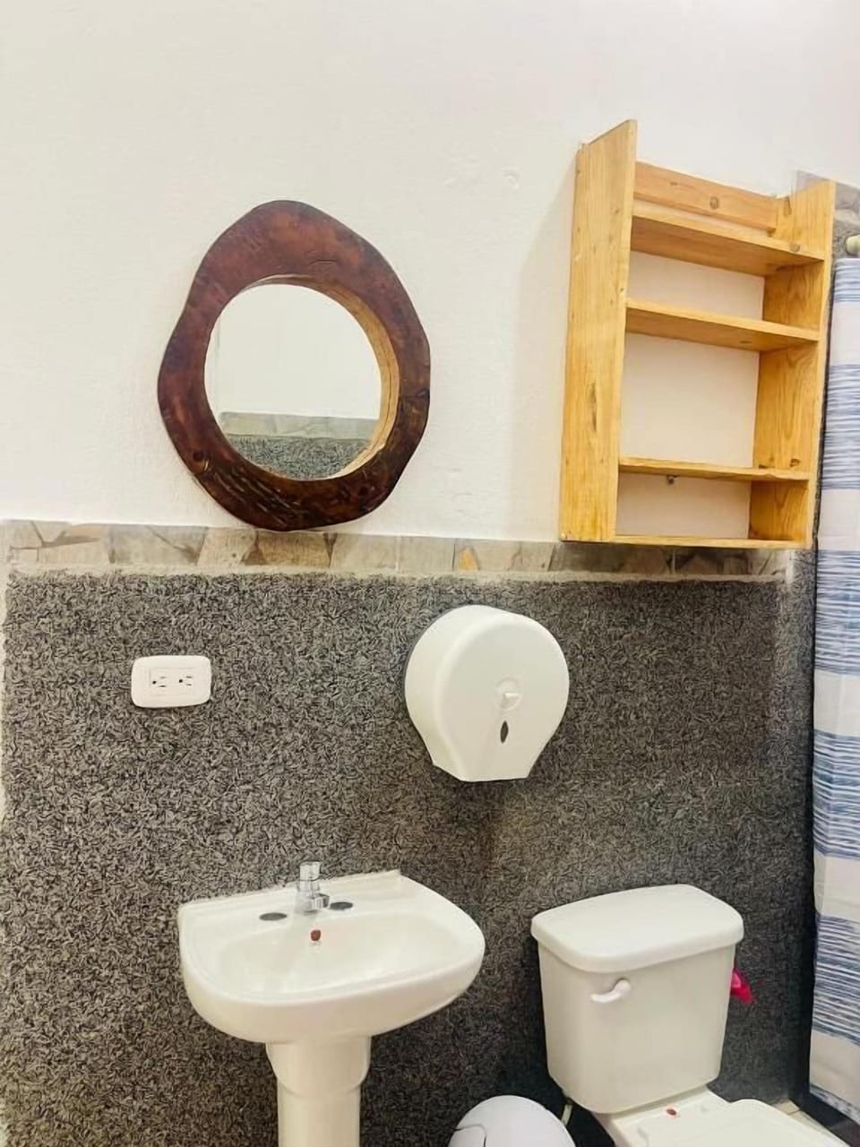 Shower, towels, soap, toilet paper