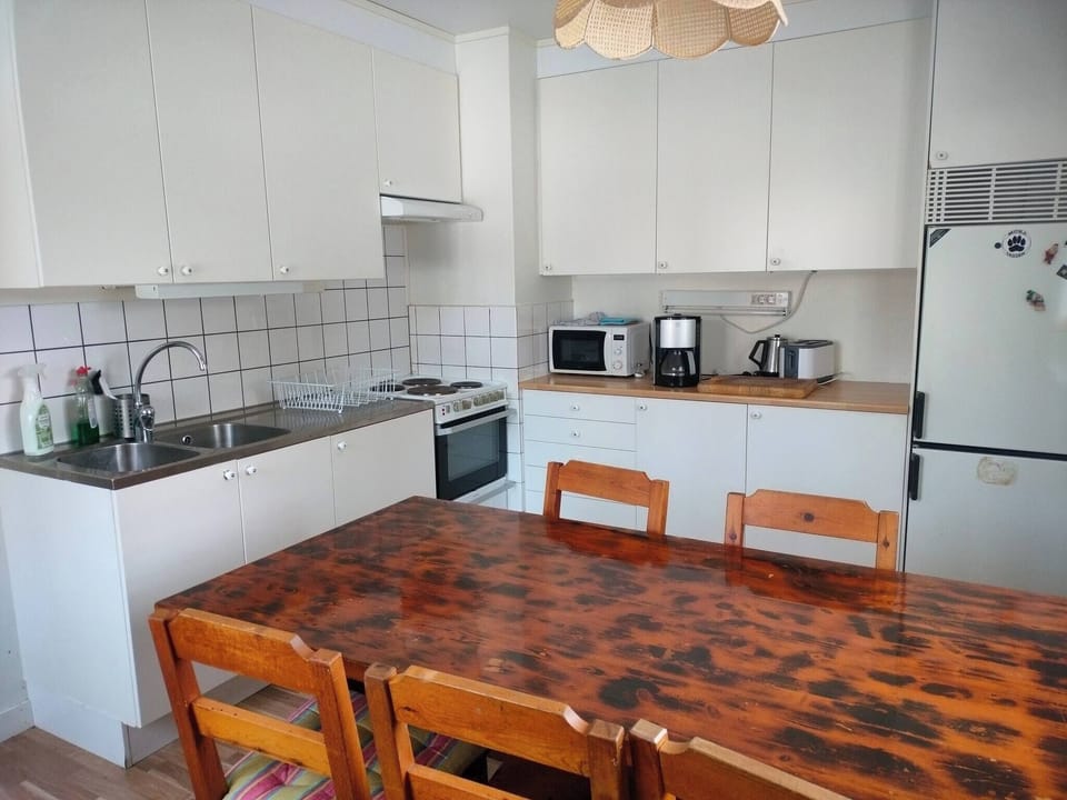 Apartment, 3 Bedrooms, Smoking, Patio | Interior