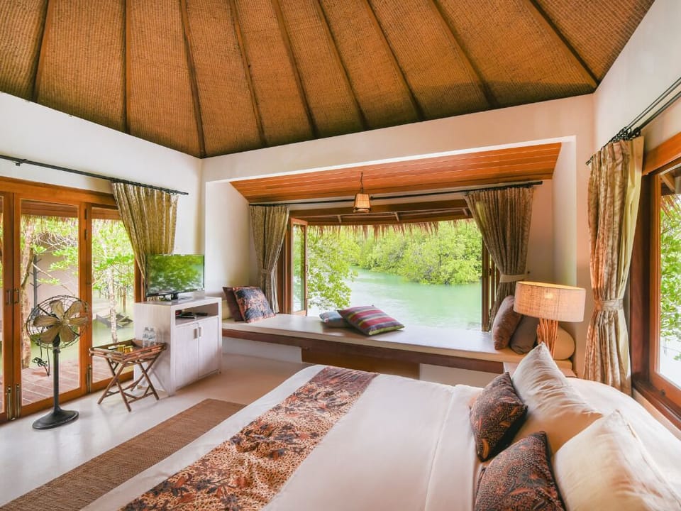 Villa Maldives Zone R | In-room safe, WiFi (free)