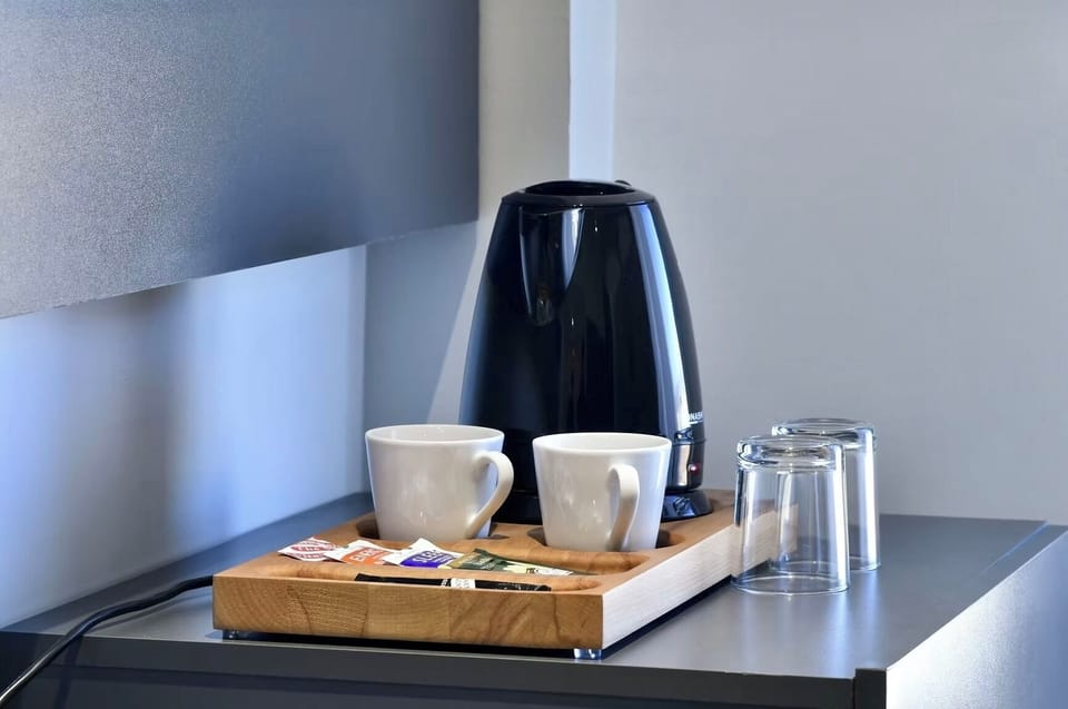 Standard Double or Twin Room | Coffee and/or coffee maker