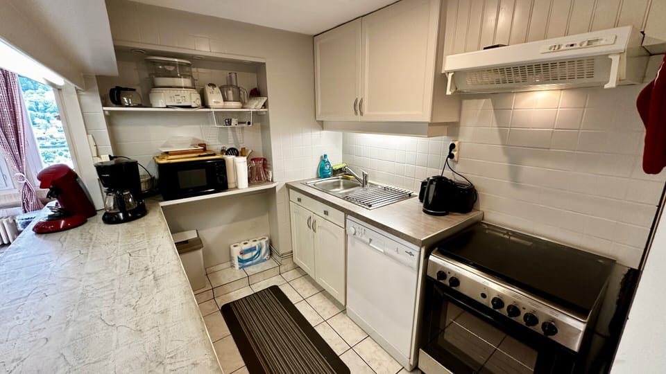 House | Private kitchen | Highchair