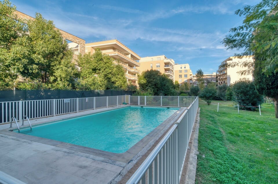 Apartment | Pool | Outdoor pool
