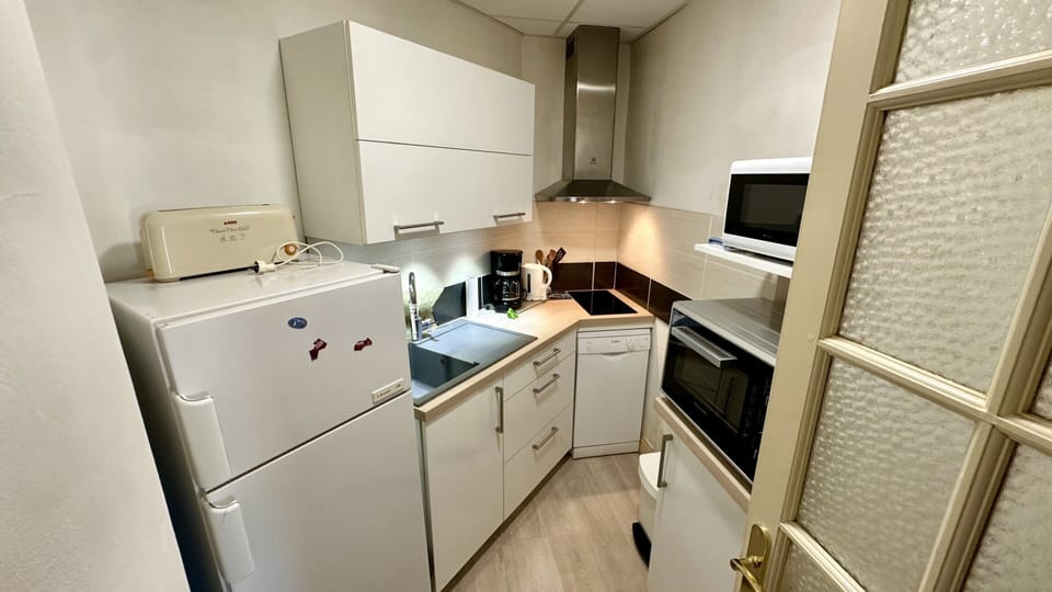 Apartment | Private kitchen