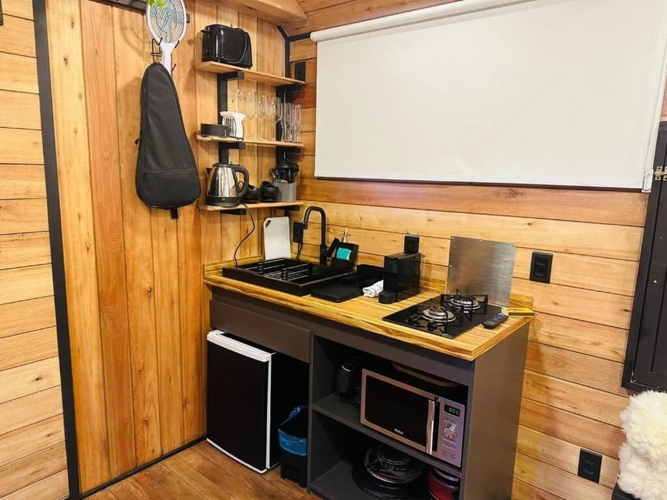 Chalet, Balcony, Garden View | Private kitchen