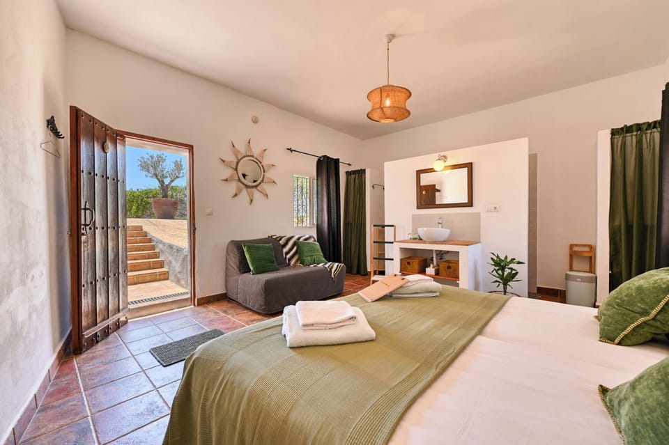 Comfort Double Room, Private Bathroom, Mountain View | Free WiFi