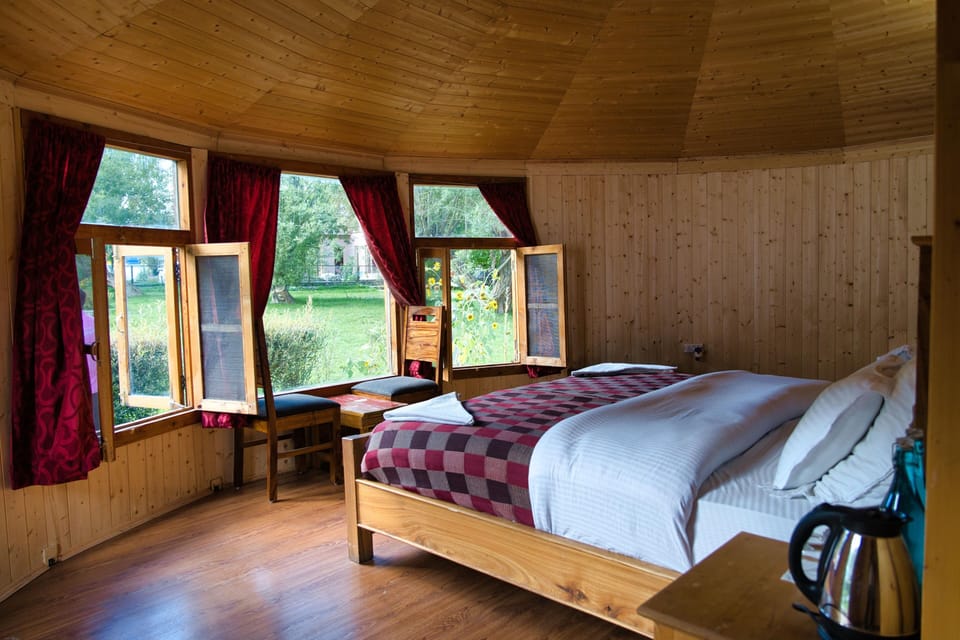 Double Room | WiFi (free)