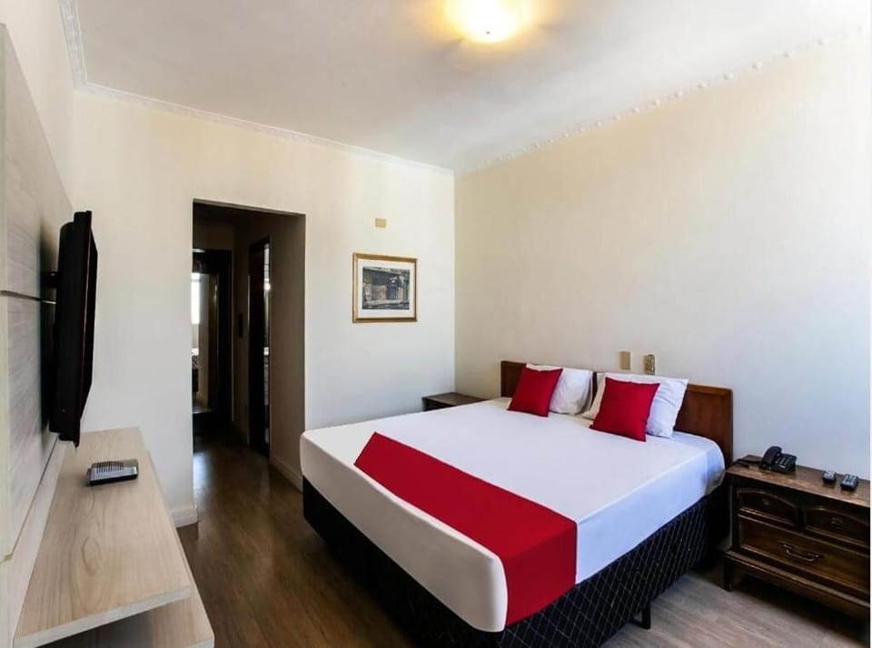 Family Room | Free WiFi