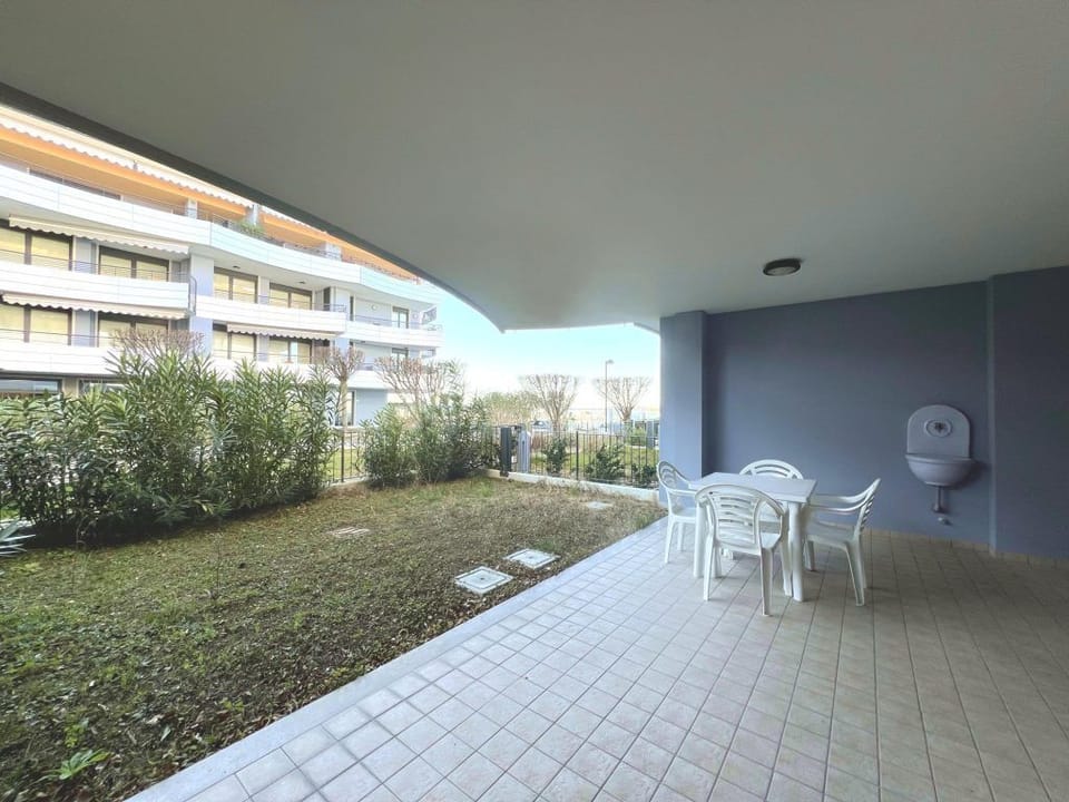 Apartment, 1 Bedroom, Garden View | Outdoor dining