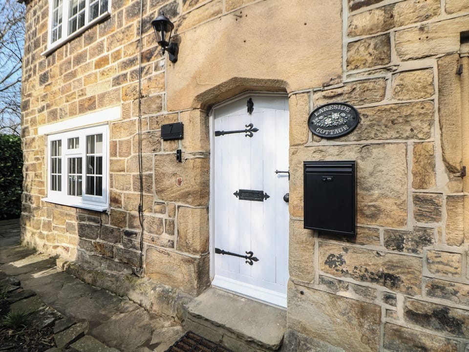 Cottage | Exterior detail