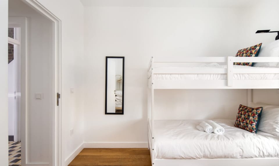 House | 4 bedrooms, Internet