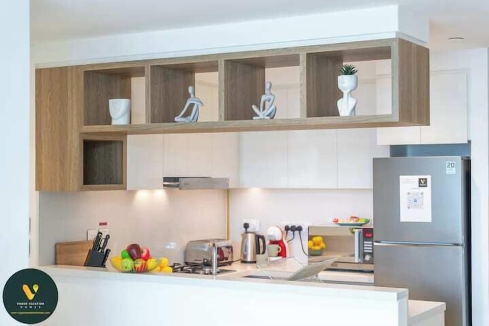 Luxury Apartment, Balcony, City View | Private kitchen | Full-size fridge, microwave, oven, stovetop