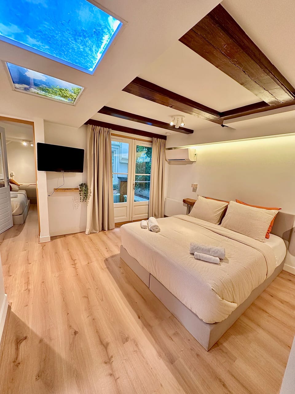 Luxury Suite, 2 Bedrooms, Non Smoking, Patio | Blackout drapes, free WiFi