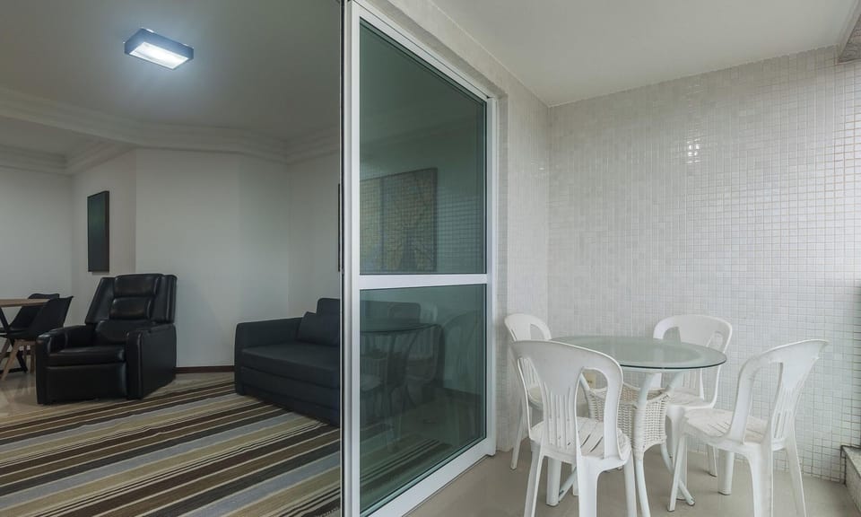 Basic Apartment | Interior
