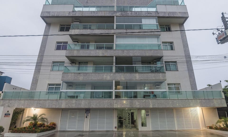 Basic Apartment | Exterior